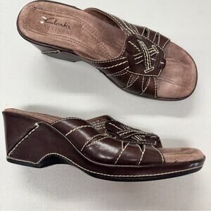 Clarks Brown Leather Wedge Platform Clog Wedge Shoes Womens 7 Y2K Slip On